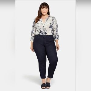 NYDJPlus Size Stella Tapered Ankle in Rinse